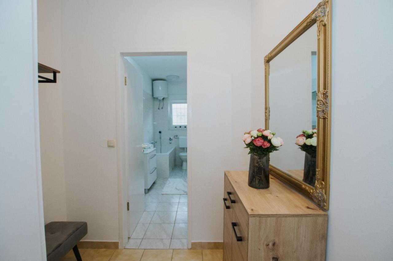Apartment Deni 솔린 외부 사진